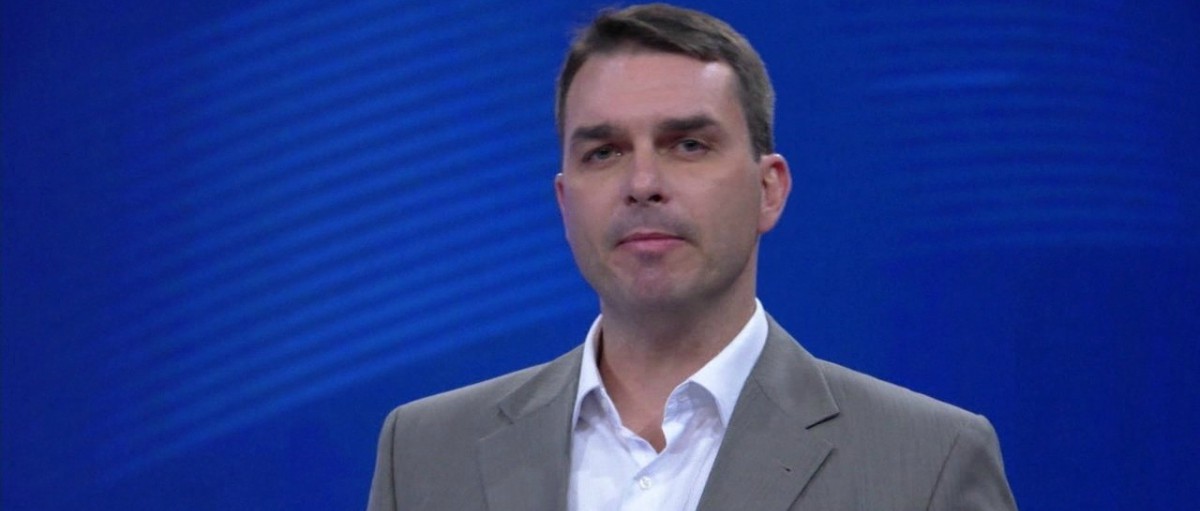 Entenda por que pedido de Flávio Bolsonaro ao STF é um tiro no pé