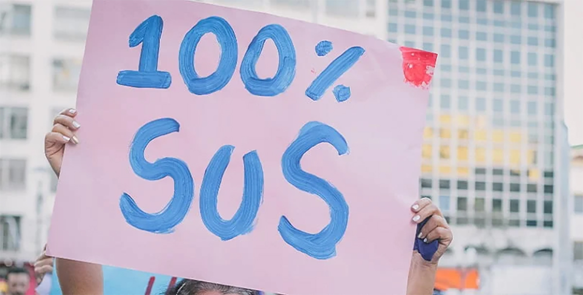 O pesquisador destaca as múltiplas formas de infiltração do setor privado no sistema de saúde público, um fenômeno crescente que tem prejudicado o atendimento à população. Reverter esses processos é urgente e o único caminho para assegurar o SUS universal